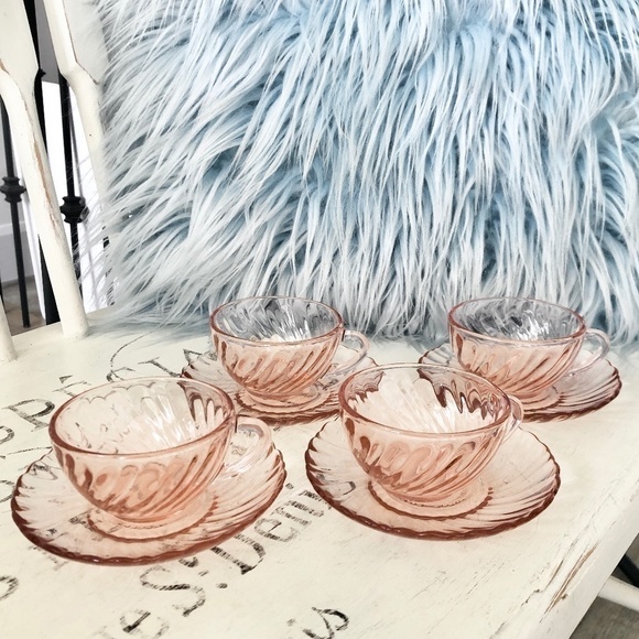 Arcoroc of‎ France, Rosaline, Pink Swirl, Demitasse, Cup and Saucer, Set of 4 - Picture 2 of 11